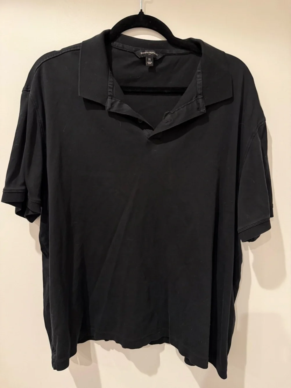 Banana Republic Black Polo Shirt – Size M